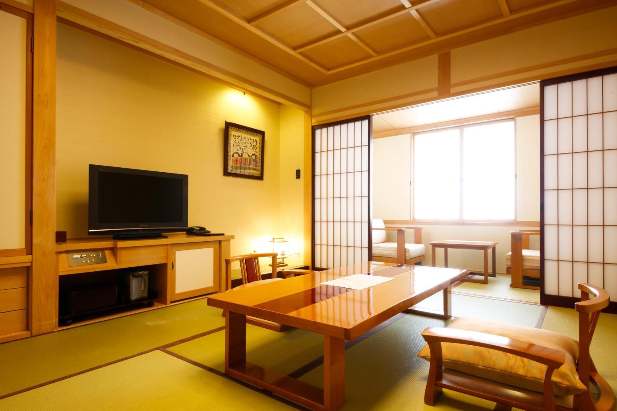 Hida Takayama Onsen Takayama Green Hotel Keio Group Hotels Exteriér fotografie A traditional Japanese room